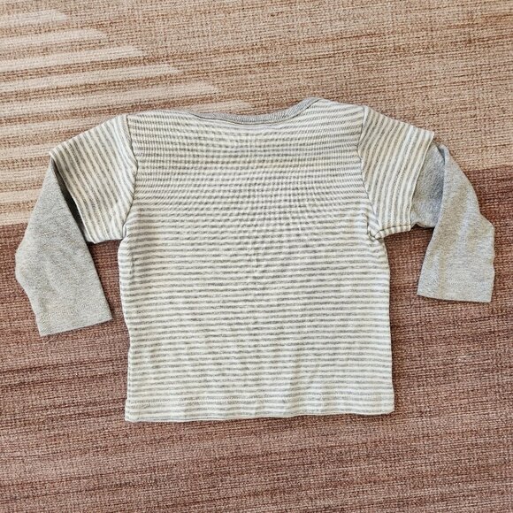 Baby Boden striped gray t-shirt 6-12 months - Picture 3 of 3